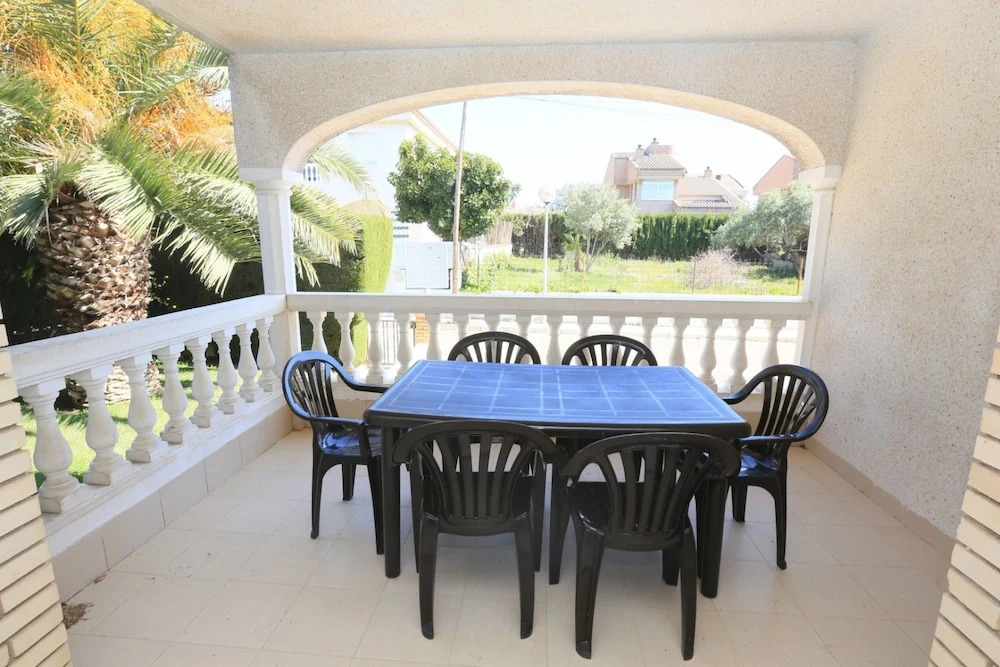 Casa Vista a la Piscina Para 8 Personas en Cambrils