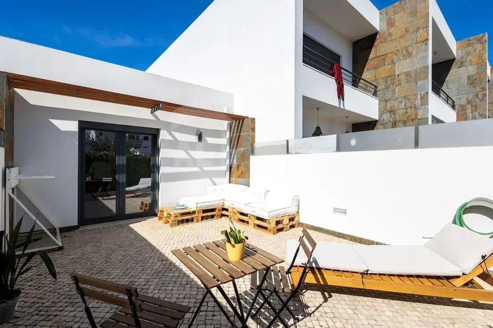 Villa das Palmeiras by ACasaDasCasas