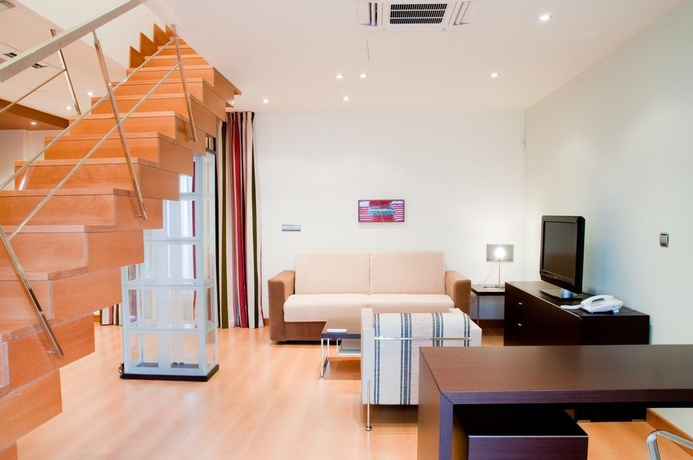 Apartamentos María Luisa