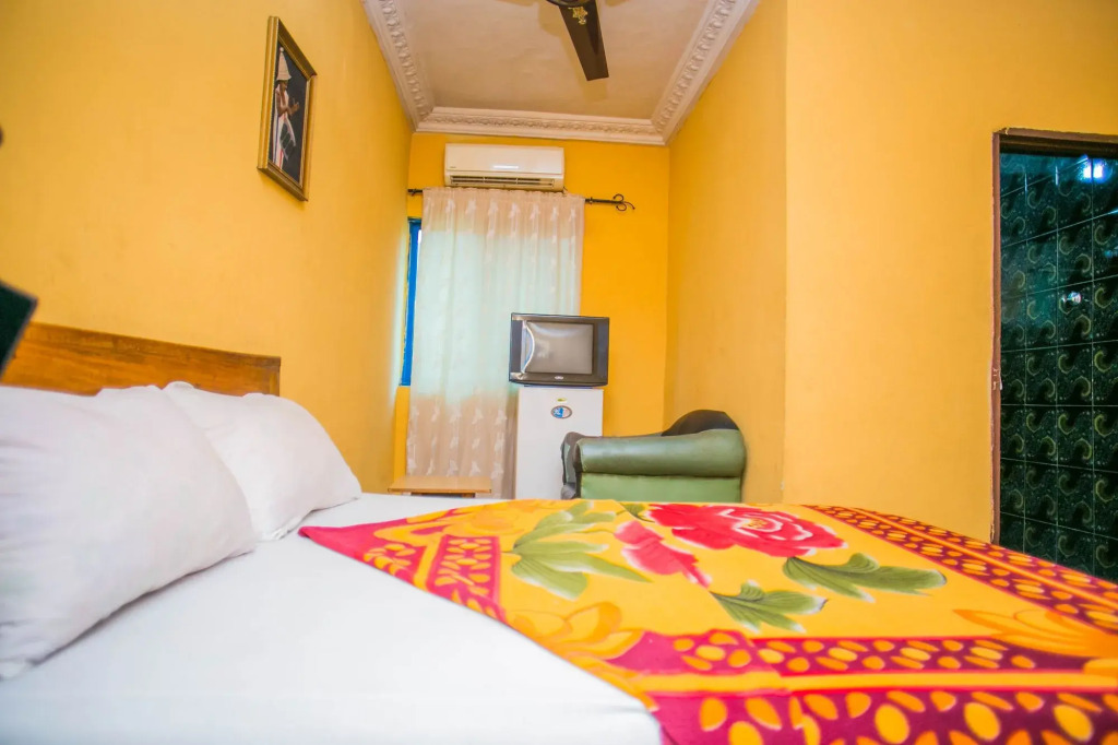 Goldville Hotel
