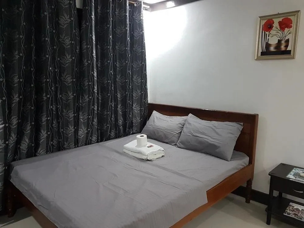 Jaces Travellers Inn El Nido near Corong Corong Beach