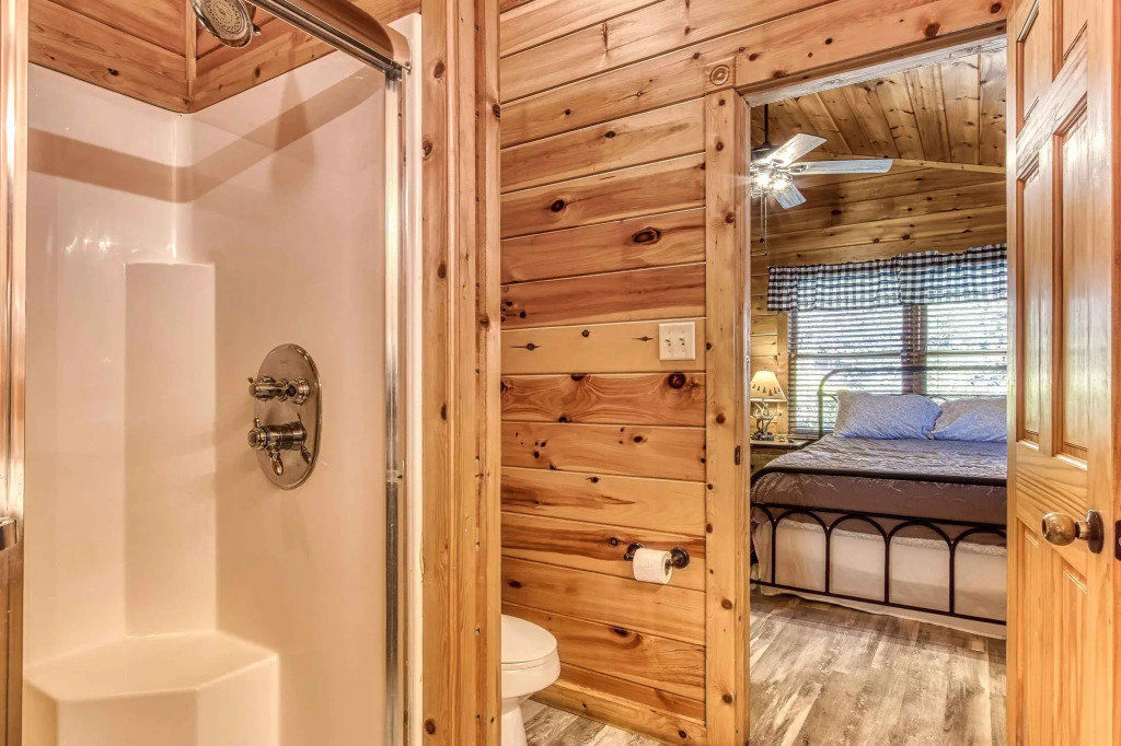 Dog Friendly Romantic Mtn Getaway Hot Tub Pool