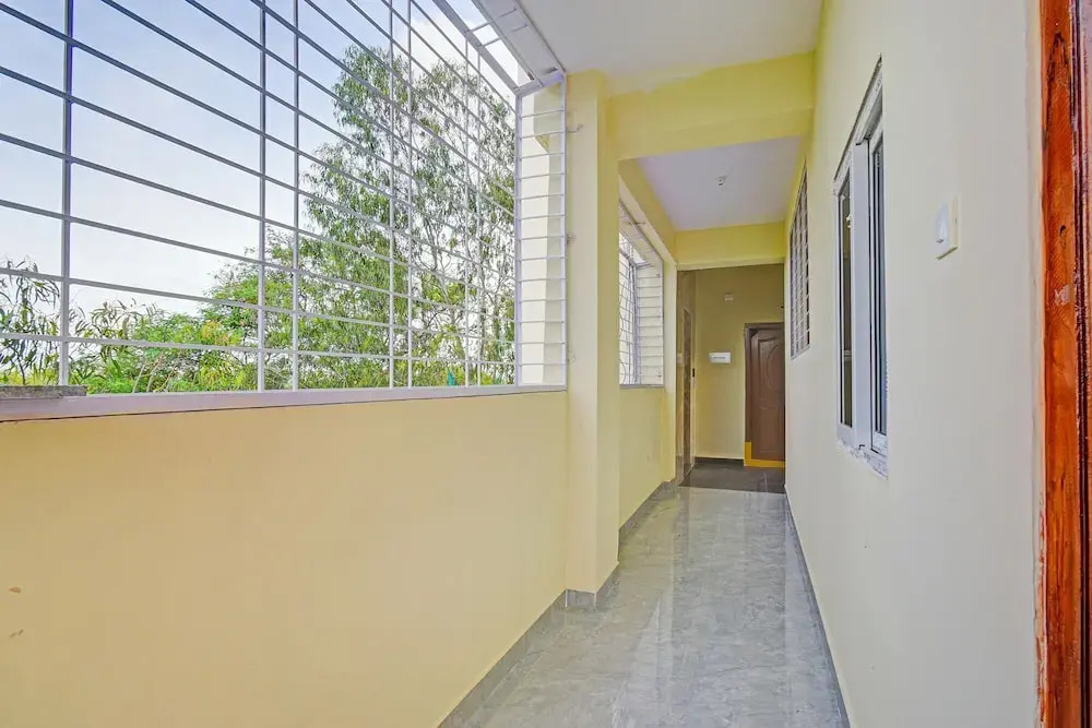 Fabhotel Legacy