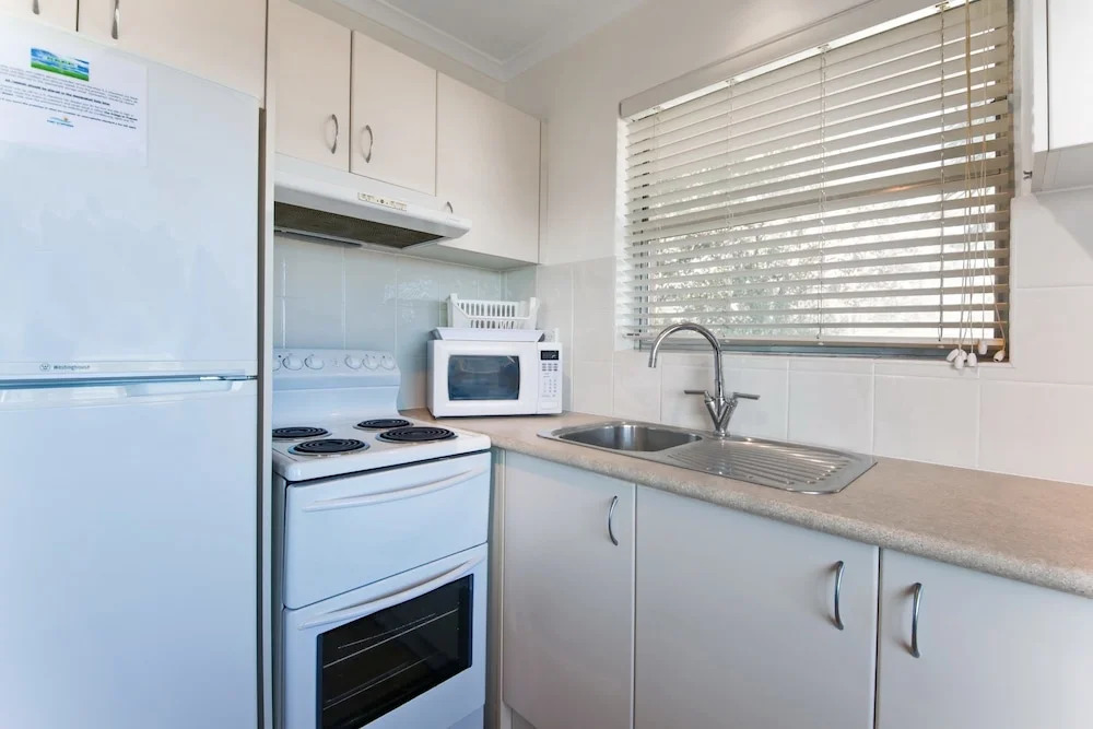 Blue Vista, Unit 8/13 Victoria Parade