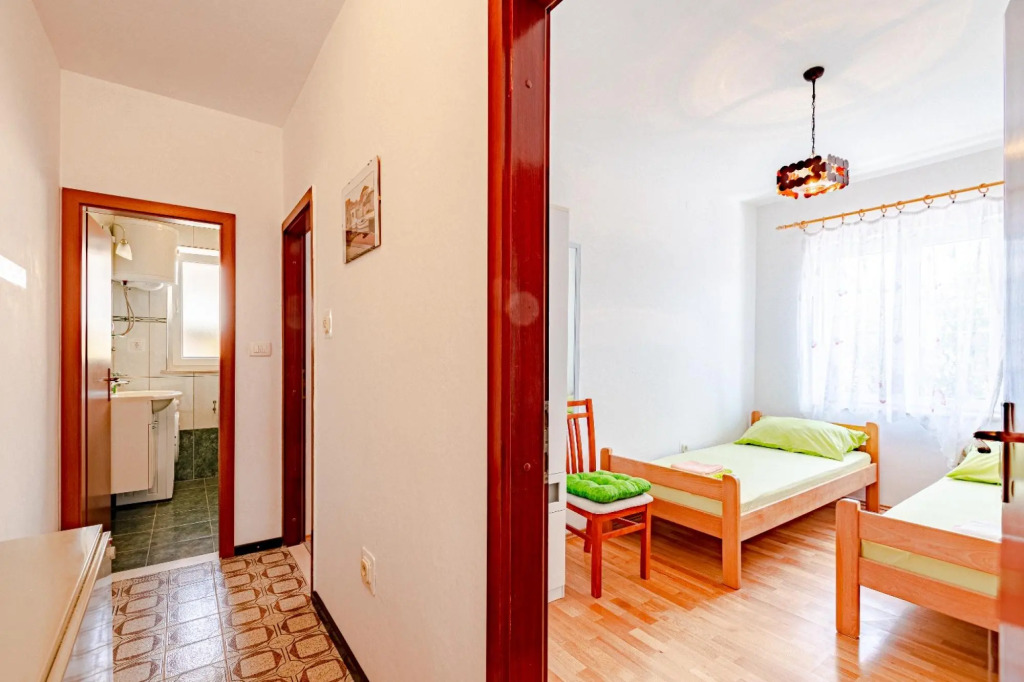 Mir - Perfect Location & Cosy - A1