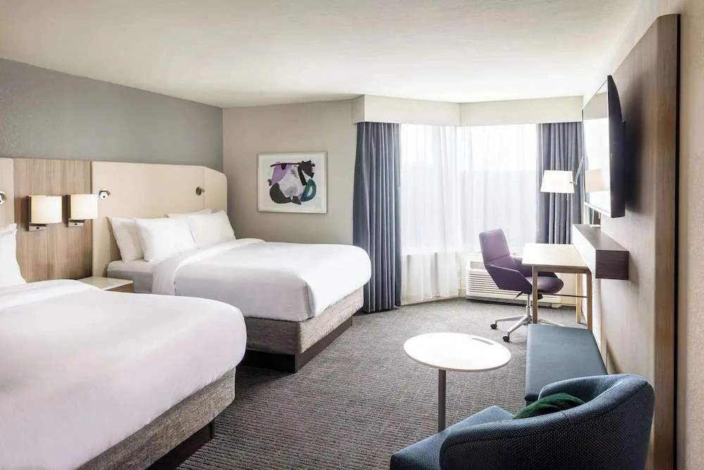 Holiday Inn Select Peachtree Corner