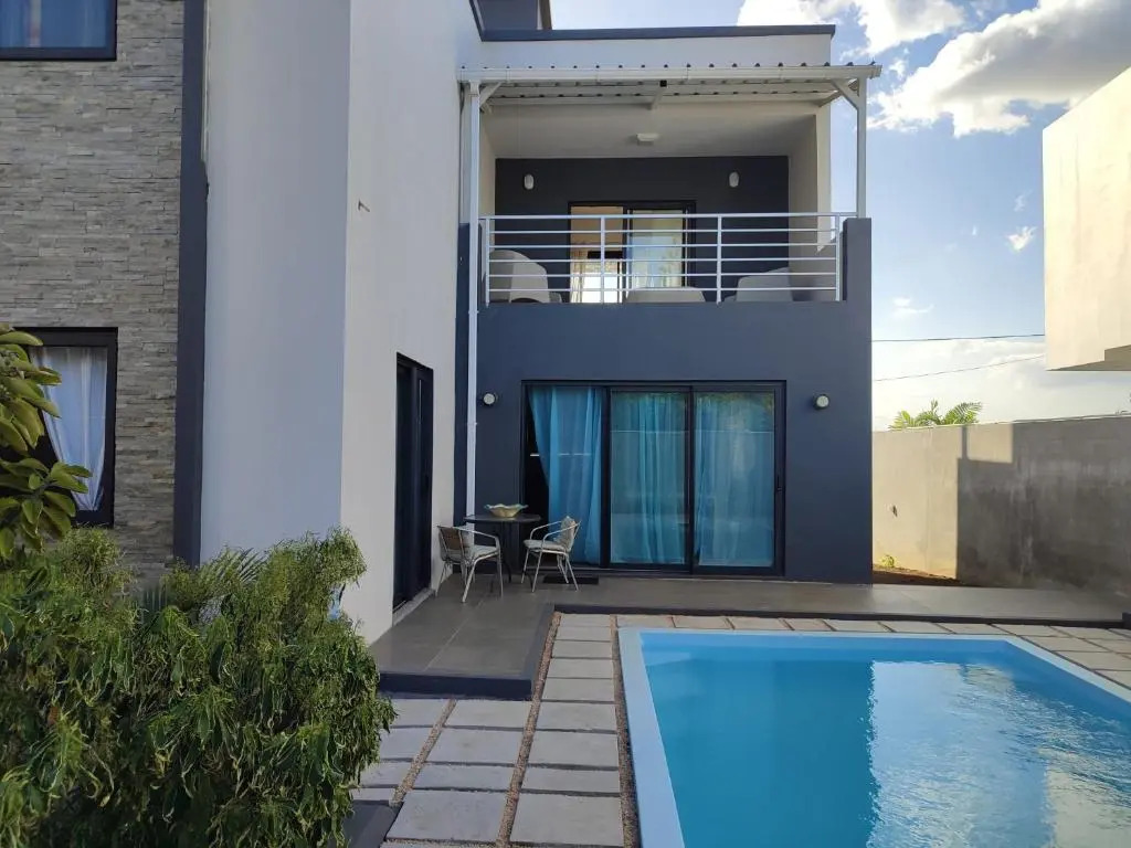 Beautiful House With Private Pool in Mauritius