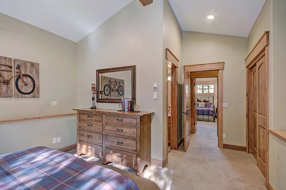 170 Elk Circle Condo