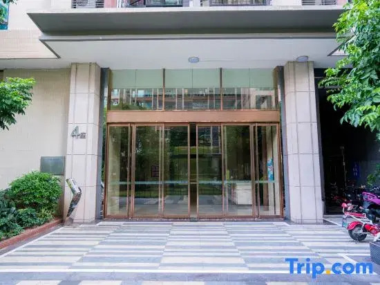 Foshan Yuexin Apartment (Xiadong Subway Station Yingyue Lake Huanyu City)