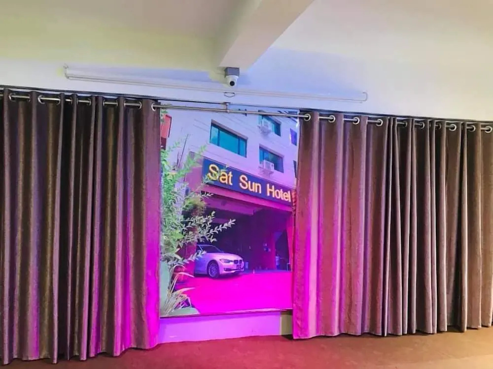 Sat Sun Hotel