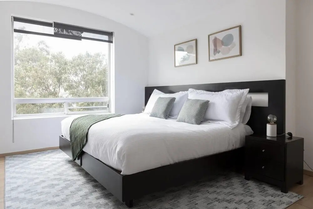 Deluxe Condo With GYM and Garden Near La Mexicana Park