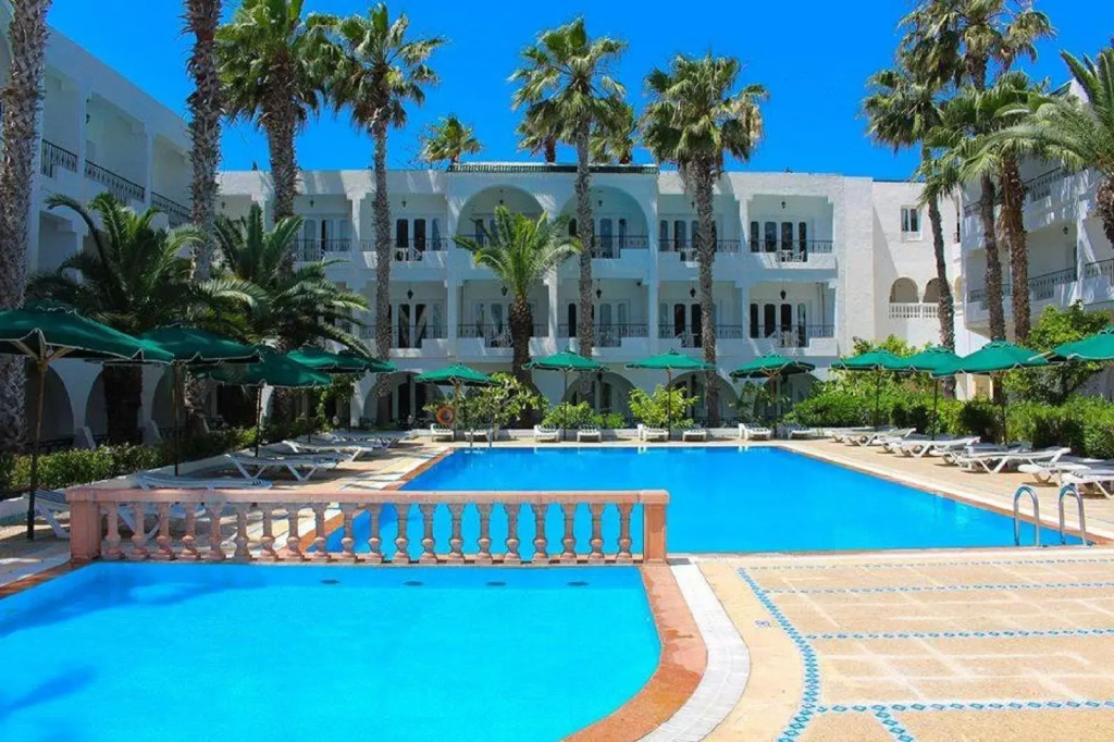 Emira Hotel