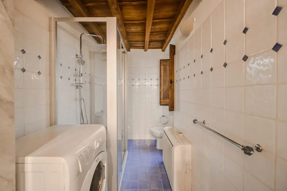 Great Apartment In Central Location in Florence