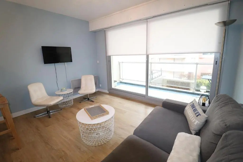 Studio 4 pers avec balcon centre ville