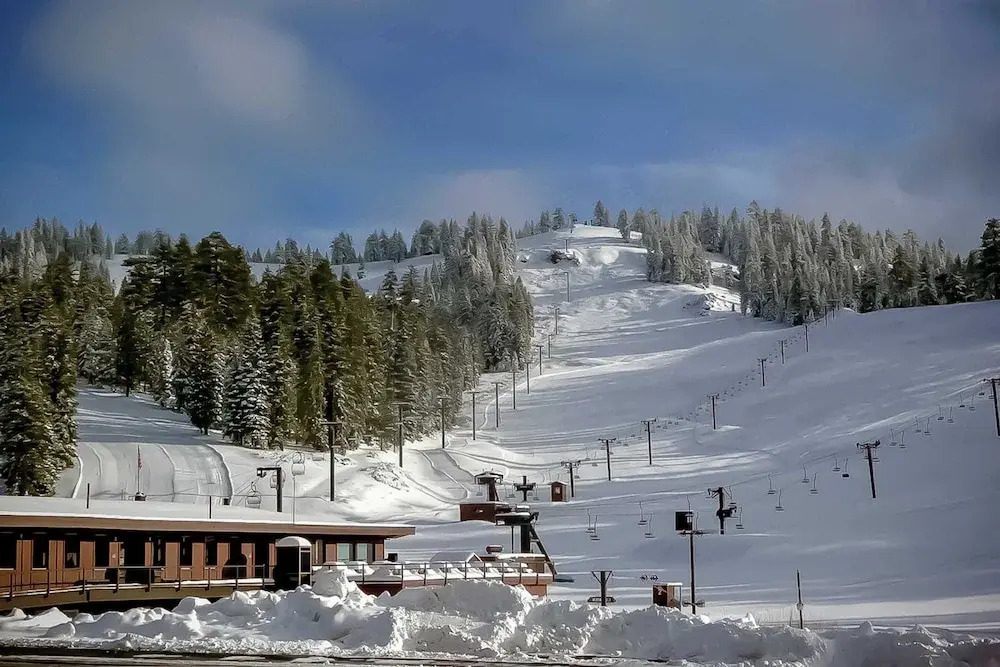 Perfect Basecamp for Mt. Bachelor With Hot Tub