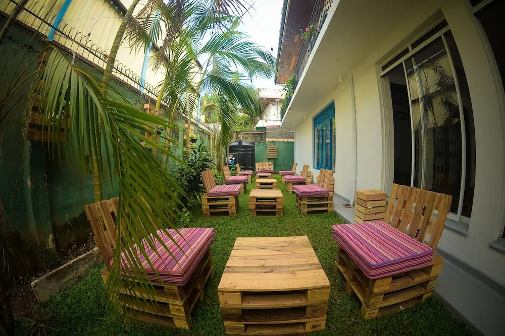 Groove House