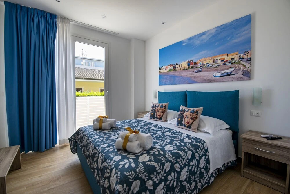 Topazio Apartment On Sea Shore