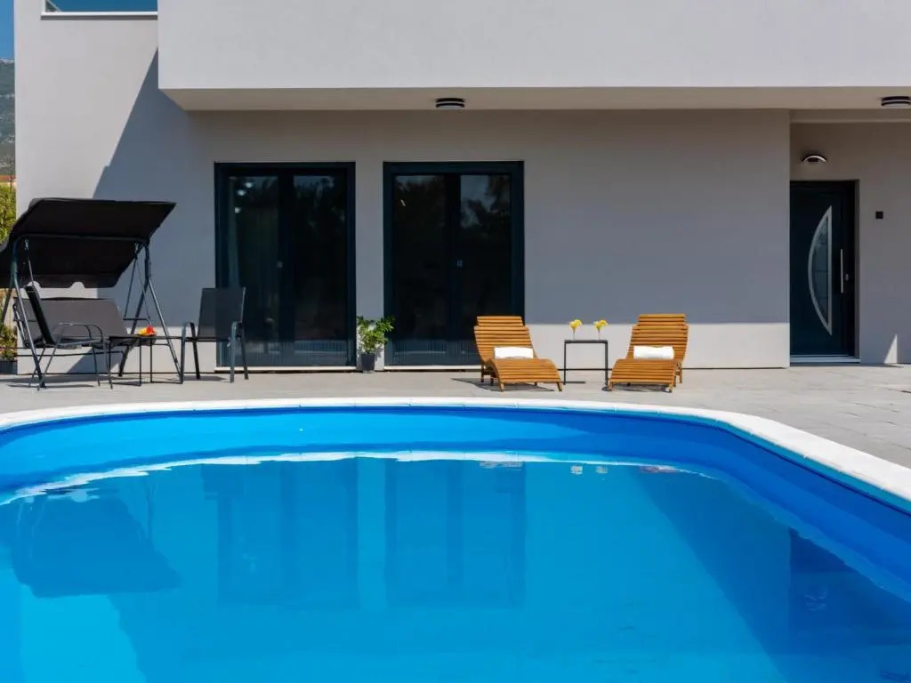 Villa Infinity