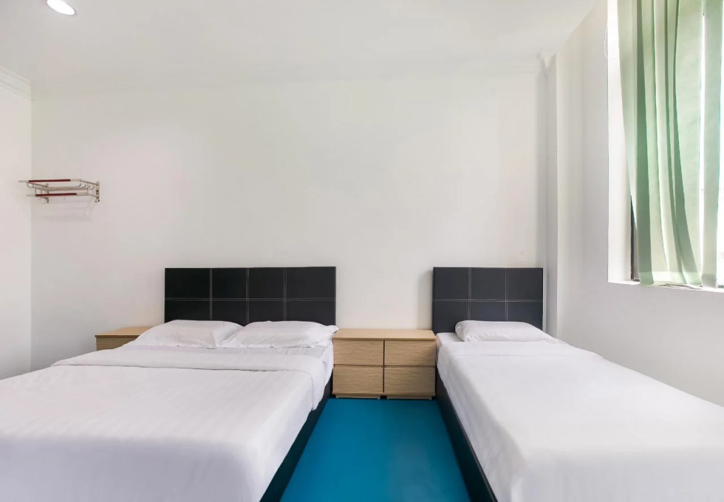 Capsule Inn