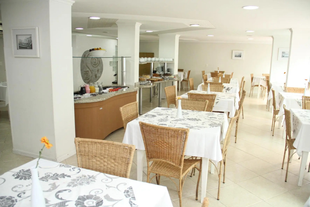 Hotel Italia by Pires - Balneario Camboriu