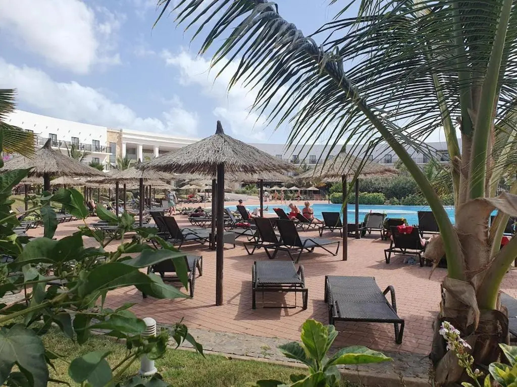 2 Bedrooms 2 Bathrooms Pool View Apartment