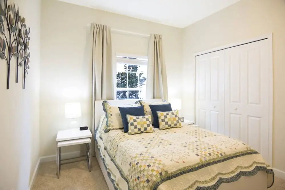 Luxury Townhome w/ Pool Sl4814