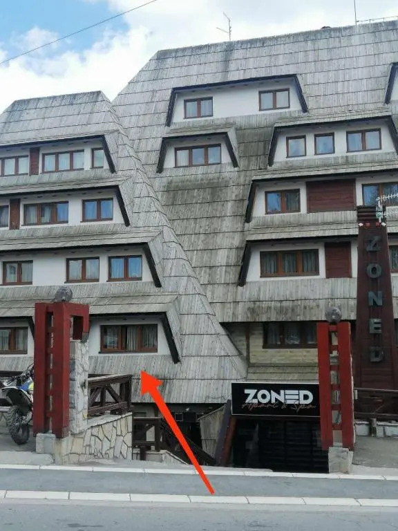 Apartman 115 Zoned