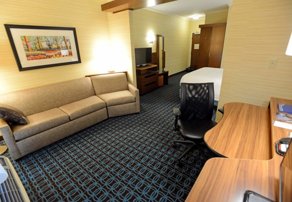 Fairfield Inn & Suites by Marriott Bowling Green