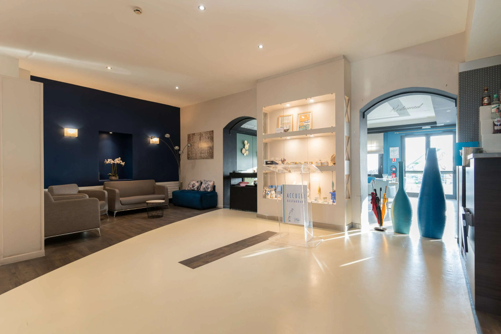 Best Western Hotel De La Plage Saint Marc sur Mer