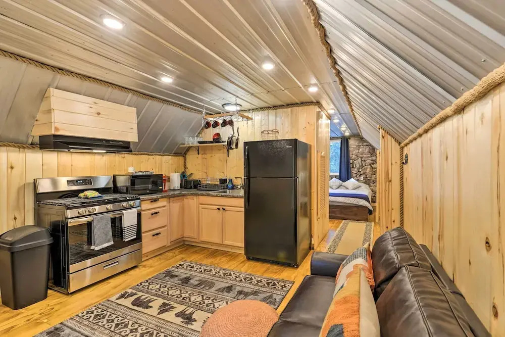 A-frame Mtn Cabin ~ 35 Mi to Yellowstone NP!