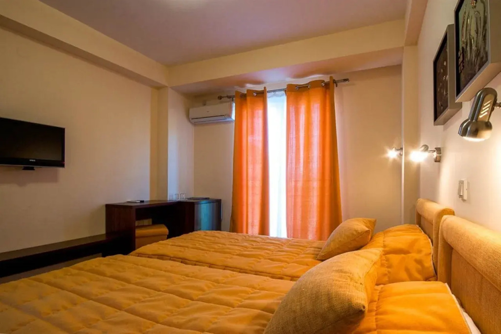 Hotel Novi