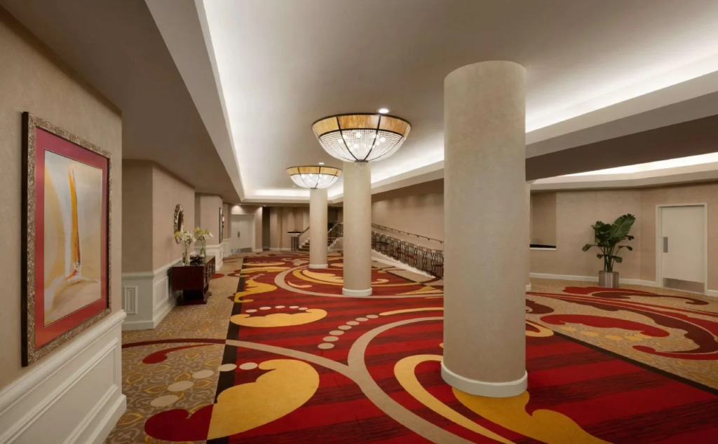 Hilton Arlington