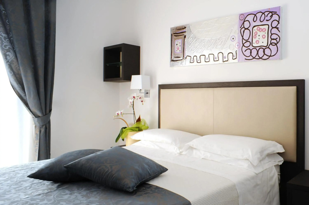 Hotel Ambassador