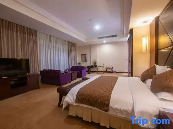 Royal Hotel