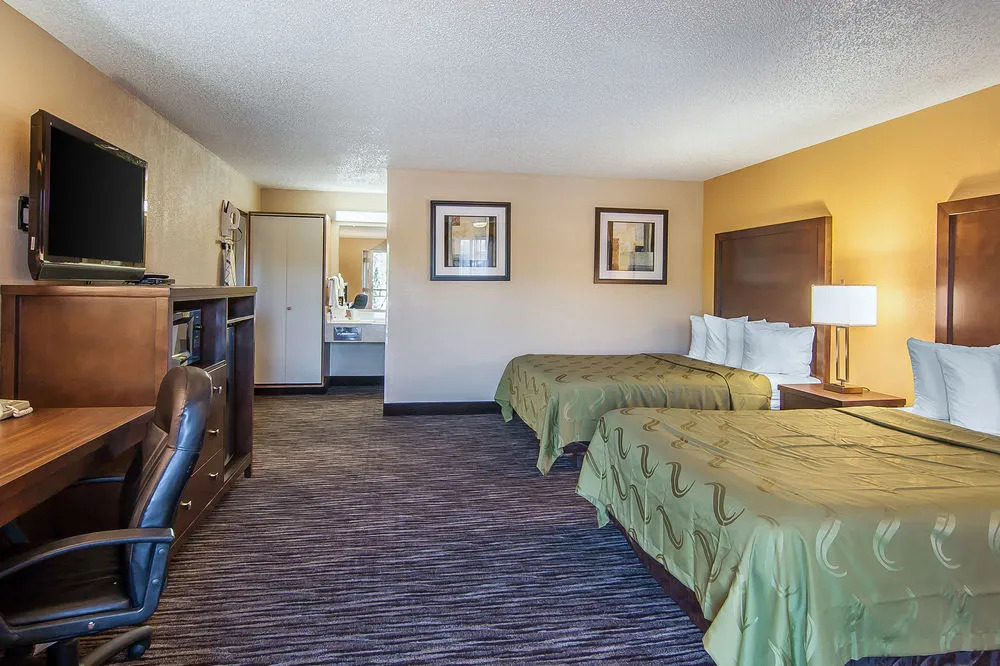 Quality Inn