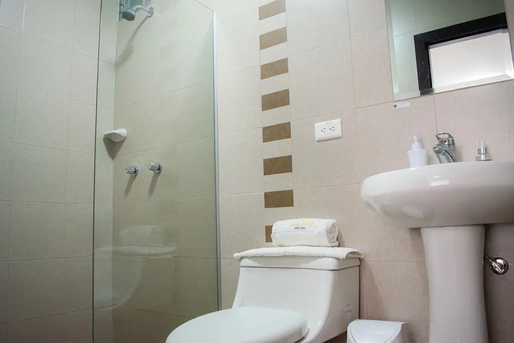 Illari Hotel