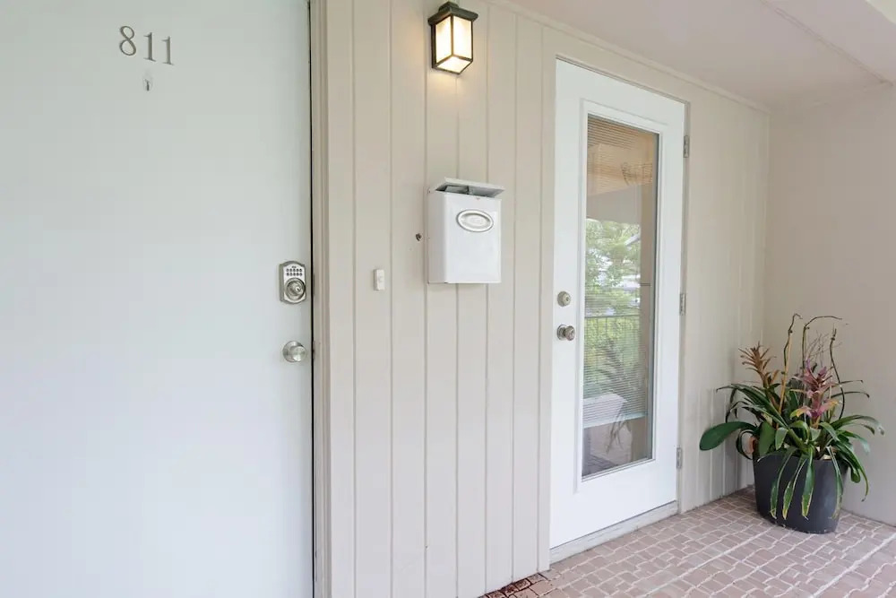 Olde Naples Condo #811