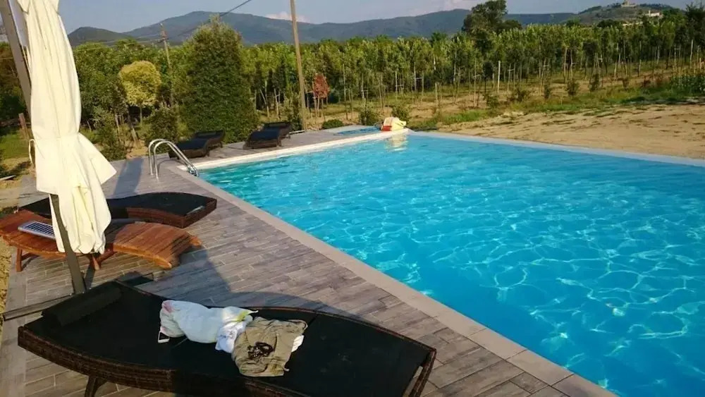 Studio in Castiglion Fiorentino, With Wonderful City View, Pool Access