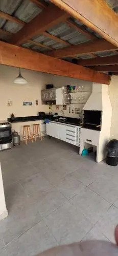 Casa com piscina em Caraguatatuba