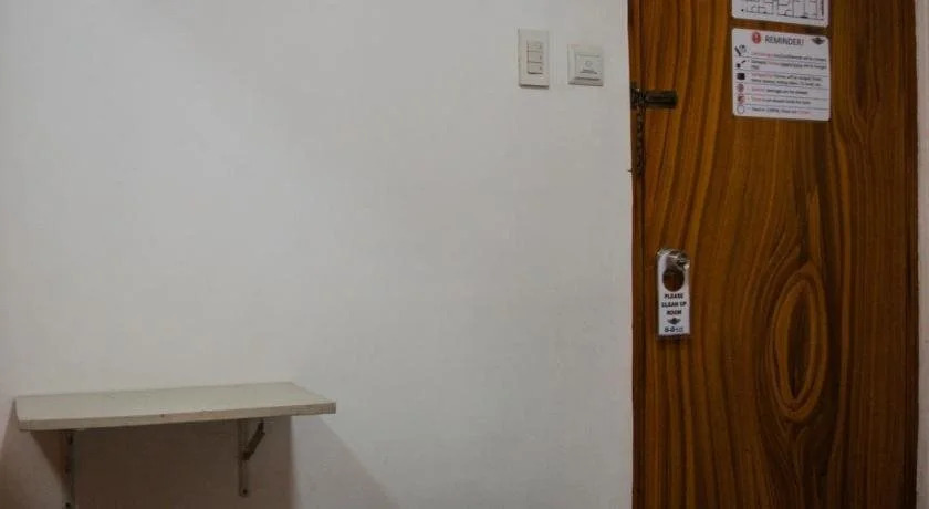 G-Galyx Inn Hotel