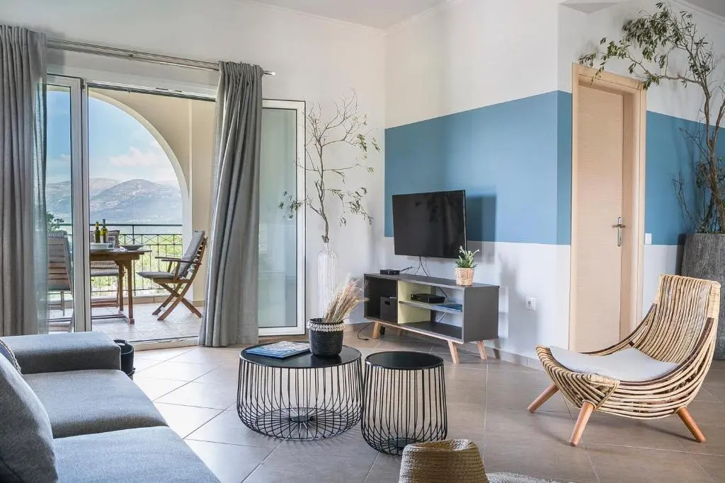 Athinais LAK Villa