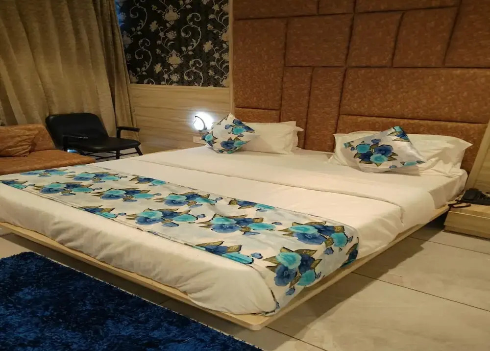 Hotel Lotus