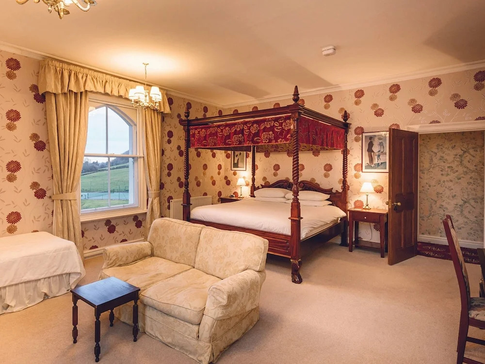 The Forest Country House B&B