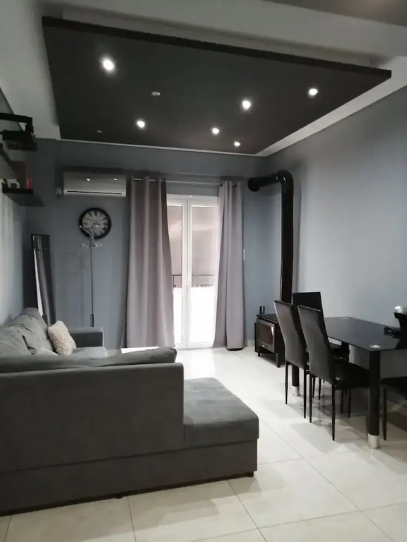 Bright And Modernized Apartment Psyri