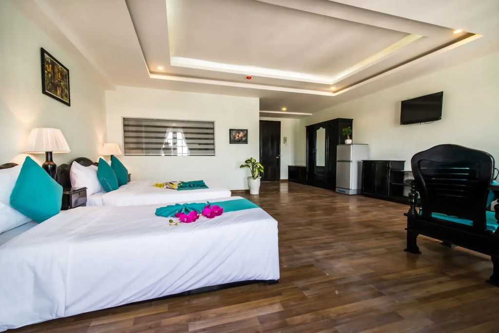 The Sunriver Boutique Hotel Hue