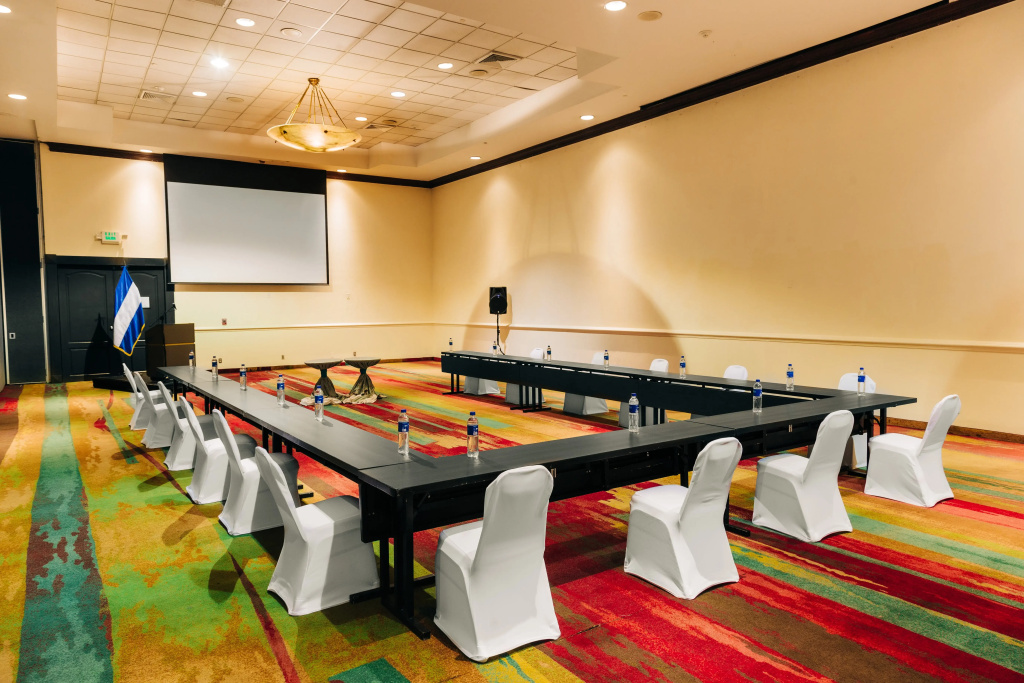 Holiday Inn San Salvador by IHG