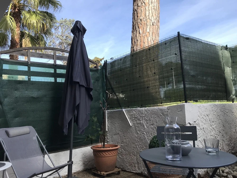 Studio piscine terrasse à 5min plage