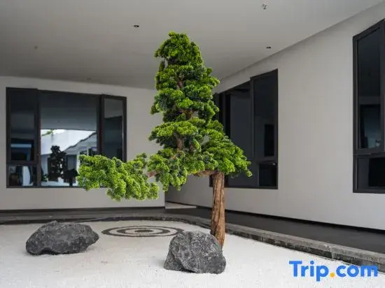 Peng'an Xidao Holiday Hotel