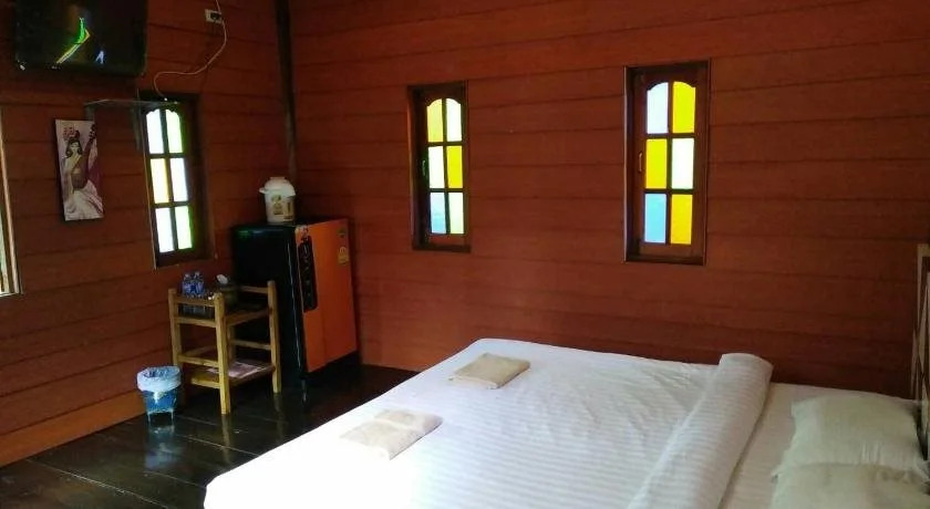 Baan Mai Katoon Resort
