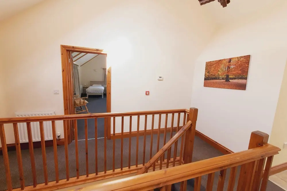 The Victorian Barn self catering holidays with pool & hot tubs